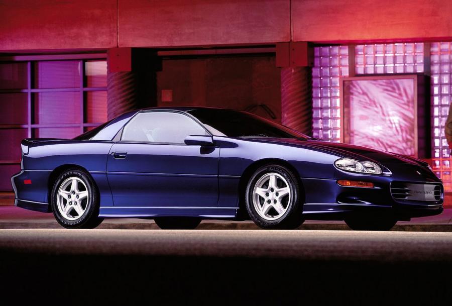  Chevrolet Camaro 1998 года  (фото 24 из 75)